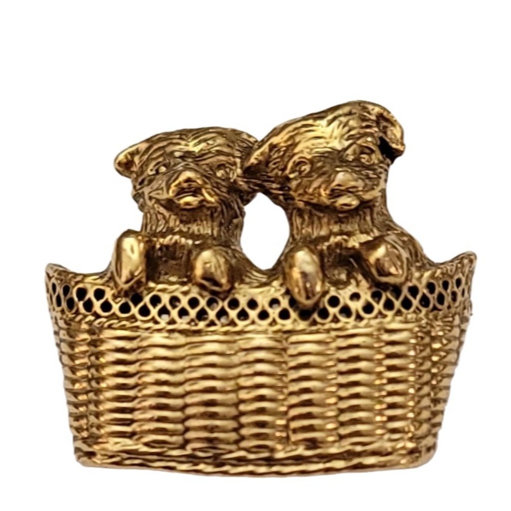 1928 Brand Gold Tone Dog Puppies In Weave Basket Brooch Pin K730